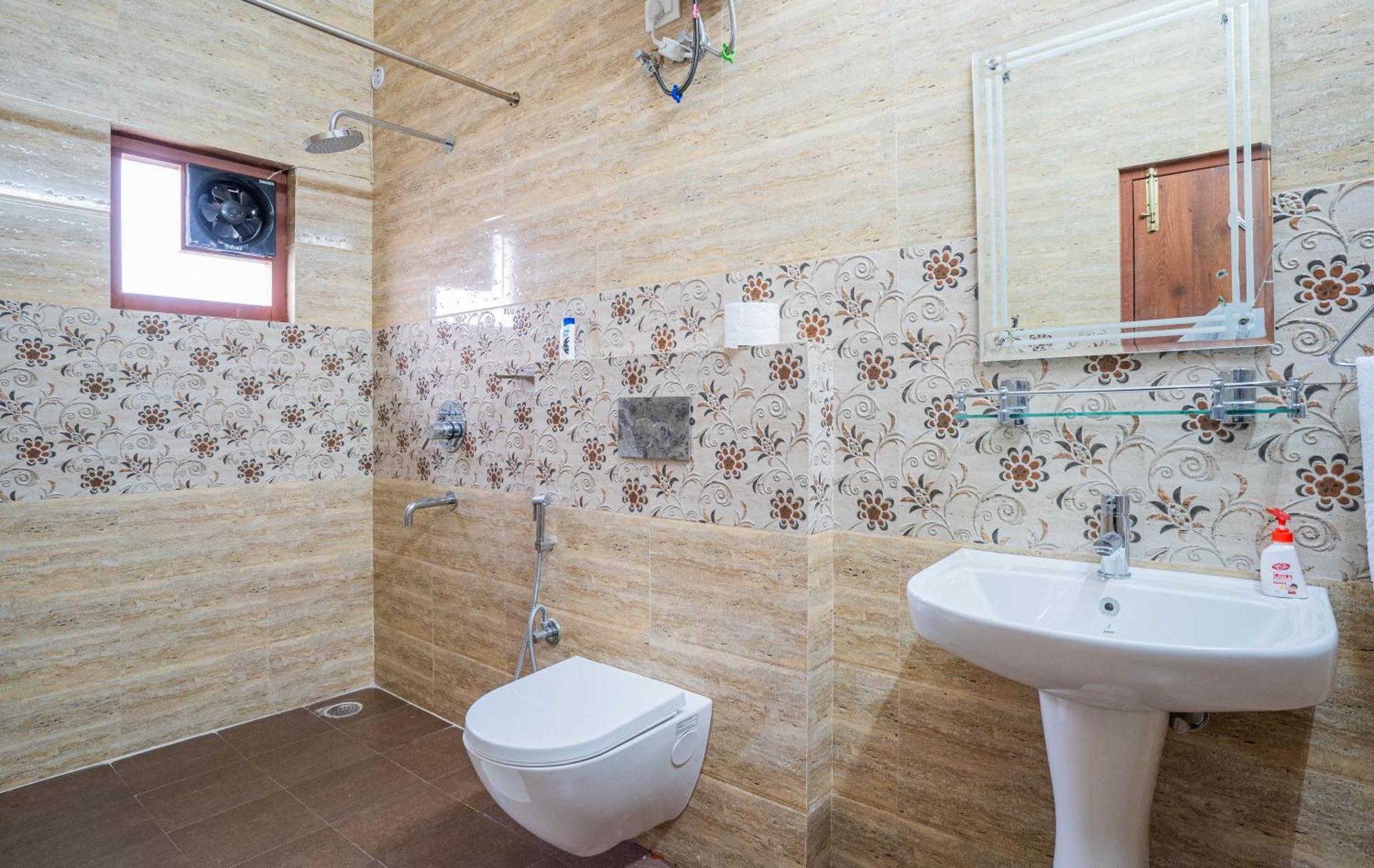 Hostie Sahasrara-3Bhk Chalets, Majkhali, Ránikhet Kültér fotó